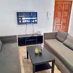 民宿 Luxury - Smart Tv With Netflix *