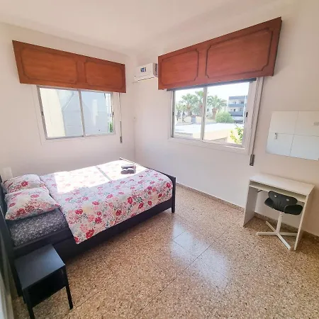 Luxury Lárnaka